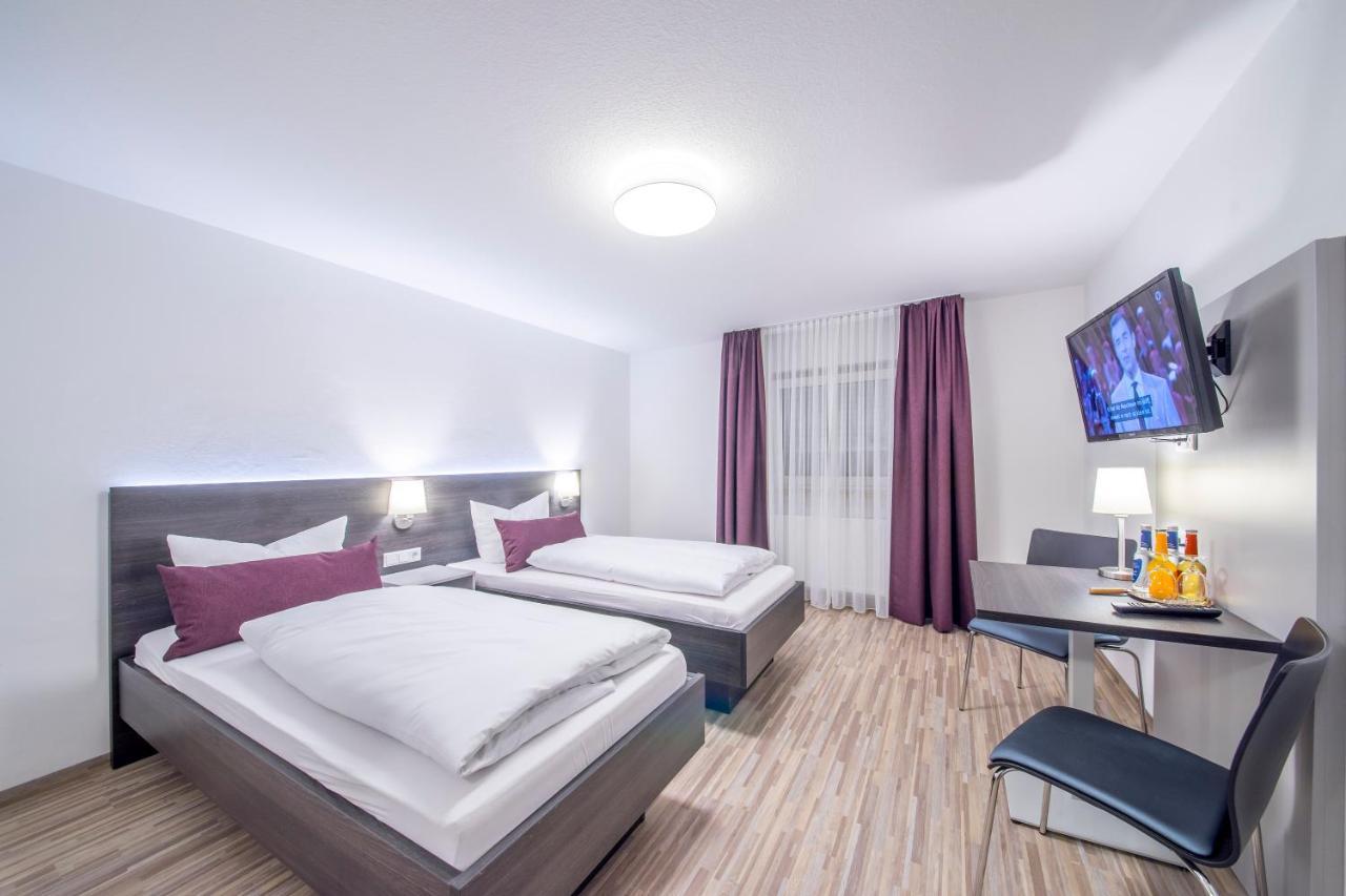 Hotel Nuernberger Hof Neumarkt in der Oberpfalz Kültér fotó